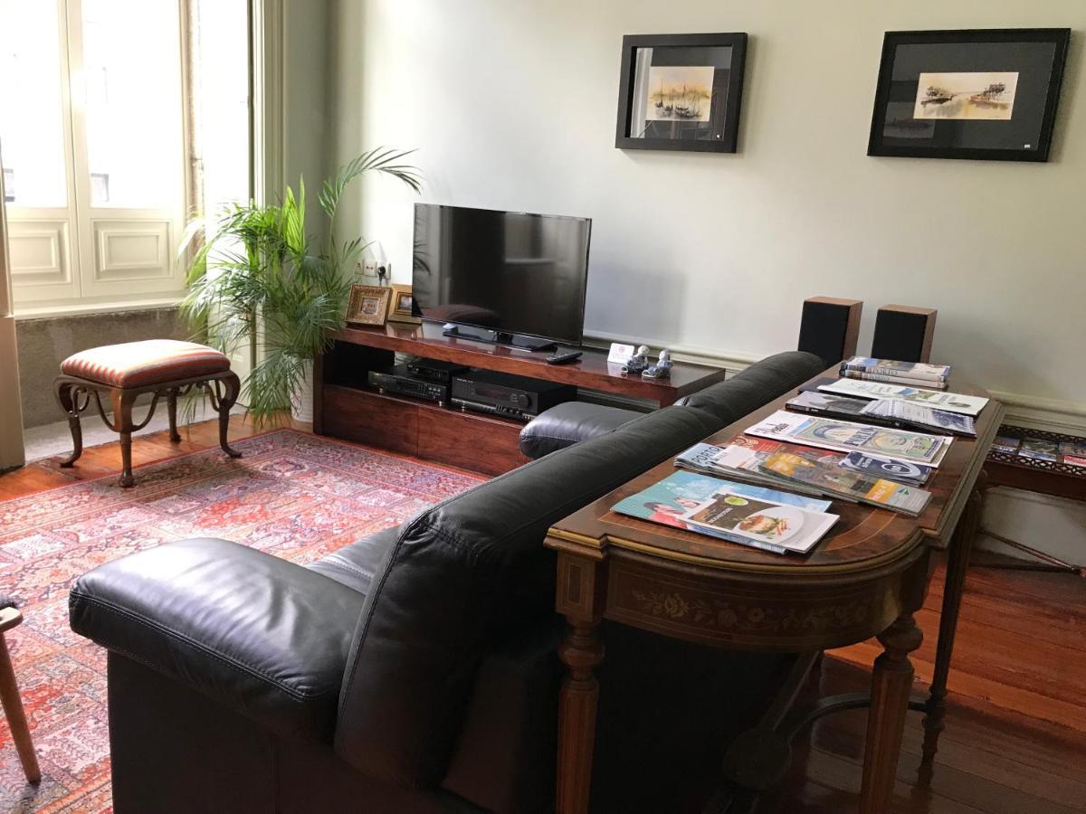 Maison Des Amis Porto Bagian luar foto