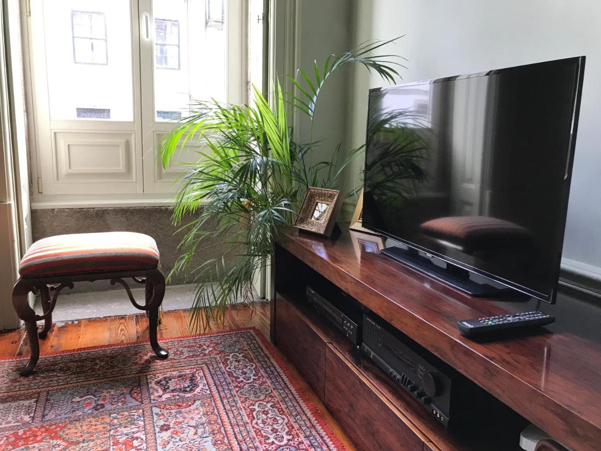 Maison Des Amis Porto Bagian luar foto