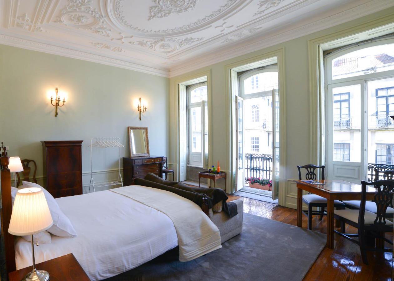 Maison Des Amis Porto Bagian luar foto