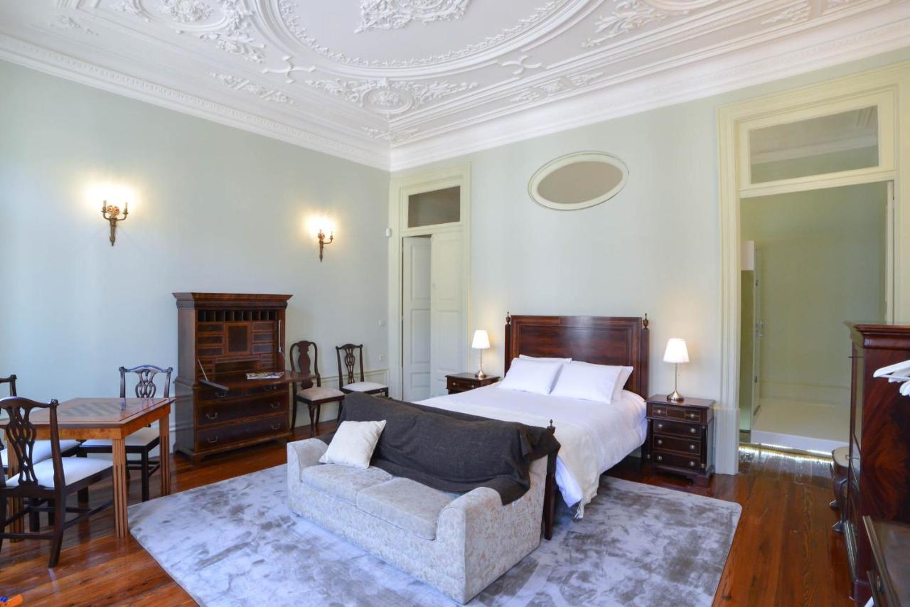 Maison Des Amis Porto Bagian luar foto