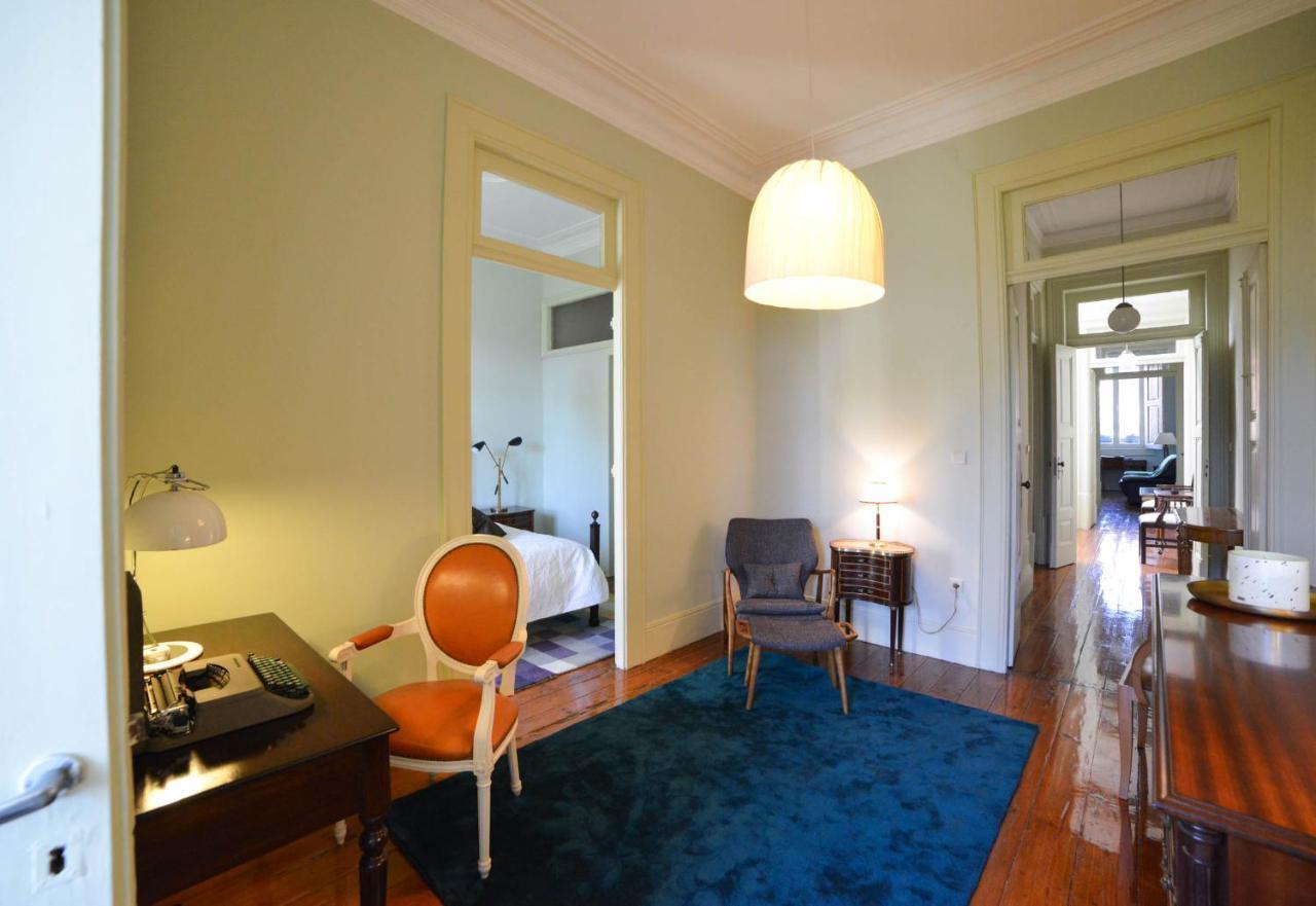 Maison Des Amis Porto Bagian luar foto