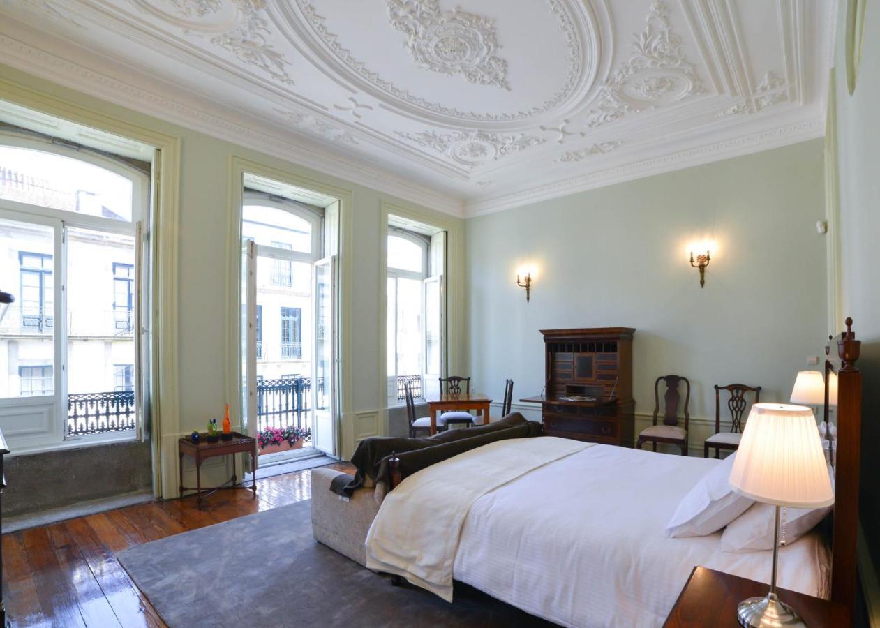 Maison Des Amis Porto Bagian luar foto